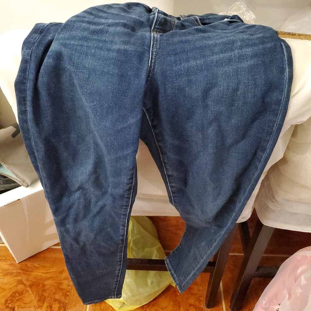 American Eagle super hi-rise Jeggings size 6